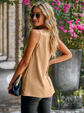 Elegant's ironed collar sleeveless tank top